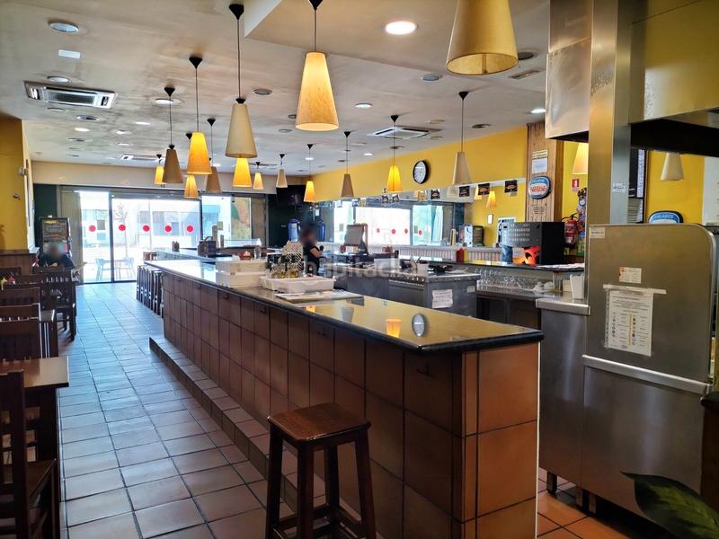 Foto 5ca35968-9642-4e61-bb44-1e9e2d01d219. Pas-de-porte local commercial avec chauffage dans Centre Sant Boi de Llobregat