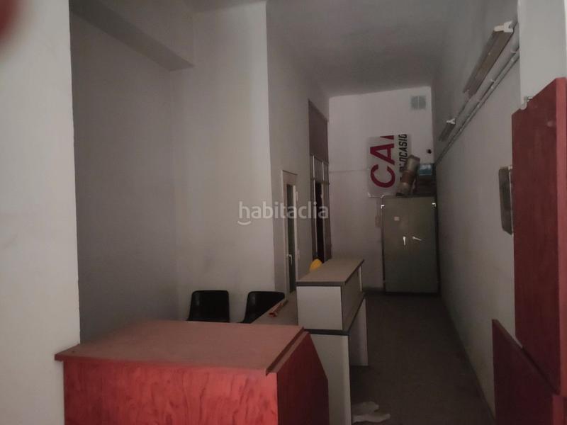 Foto 21f15add-ad8b-4b6c-9f98-ef011bae6260. Local comercial venta de local comercial en La Salut Badalona