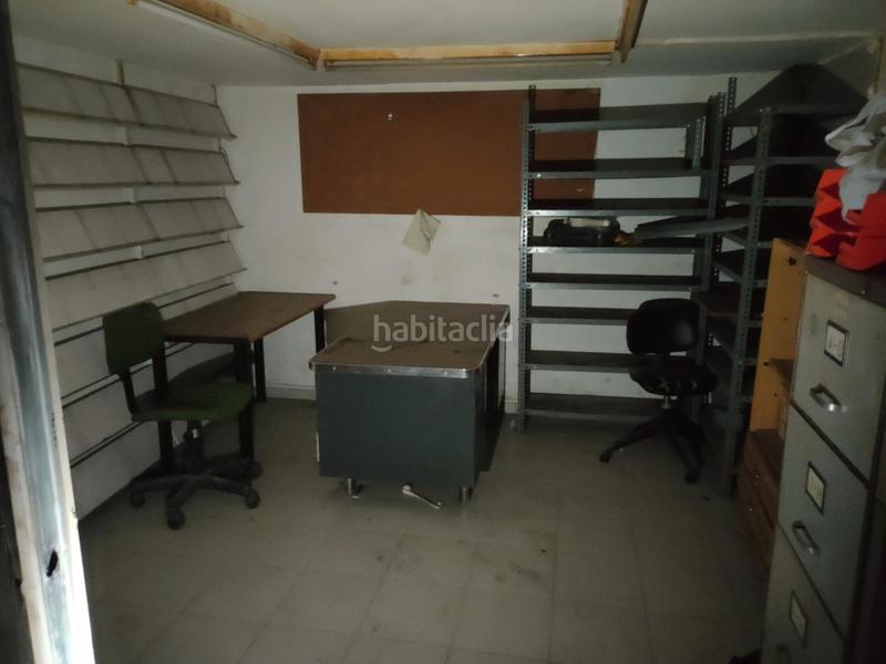 Foto d5a4d097-f732-425e-bc0a-593792c2dc7e. Local comercial venta de local comercial en La Salut Badalona
