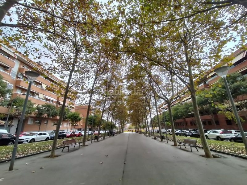 Foto e6fc0bb9-3be6-4571-a3e4-a86122e3794e. Lloguer nau industrial a Centre Esplugues de Llobregat