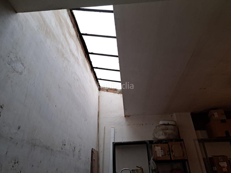 Foto 143a0877-9c51-47d5-8d74-546bee908541. Location local commercial dans Estruch-Eixample Prat de Llobregat (El)