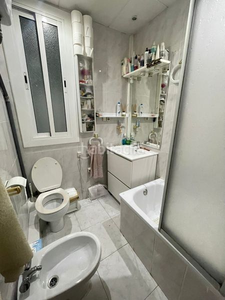 Foto 5eecf284-b6dc-4220-8dbe-90b0505a0057. Local comercial amb calefacció a El Camp d´en Grassot i Gràcia Nova Barcelona