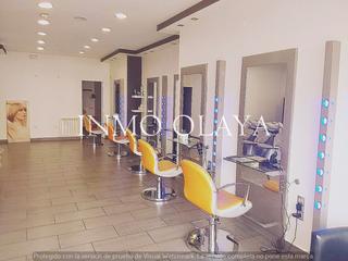 Local Comercial a Zona Industrial. Venta local de peluquería y centro de estética , con salida de h