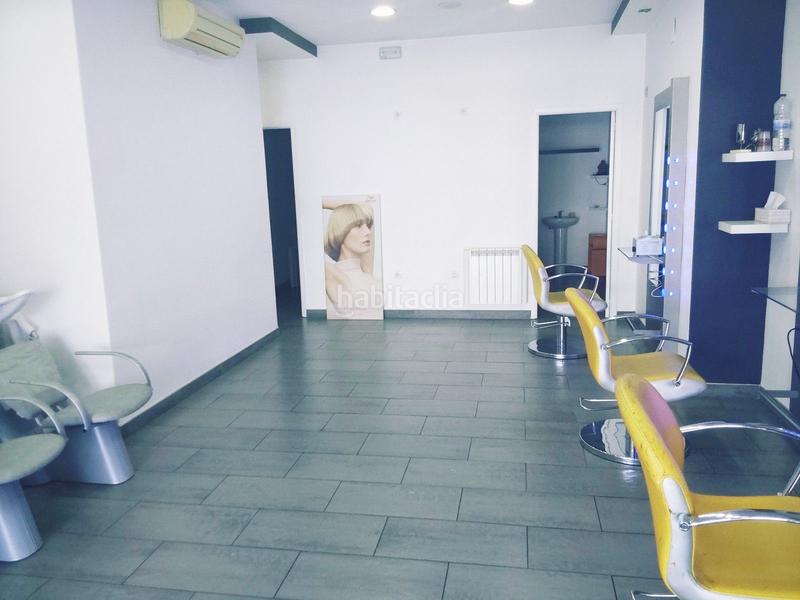 Foto 076c814e-302c-4601-bd6d-a504a13ea36a. Local commercial avec chauffage dans Zona Industrial Barberà del Vallès