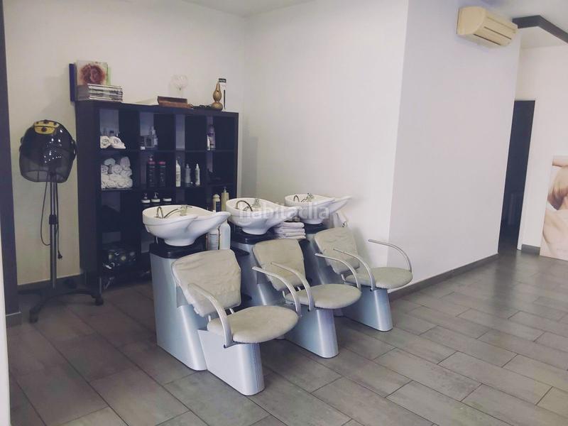 Foto 27833f61-0b6e-4b76-b27f-79267933d9a2. Local commercial avec chauffage dans Zona Industrial Barberà del Vallès