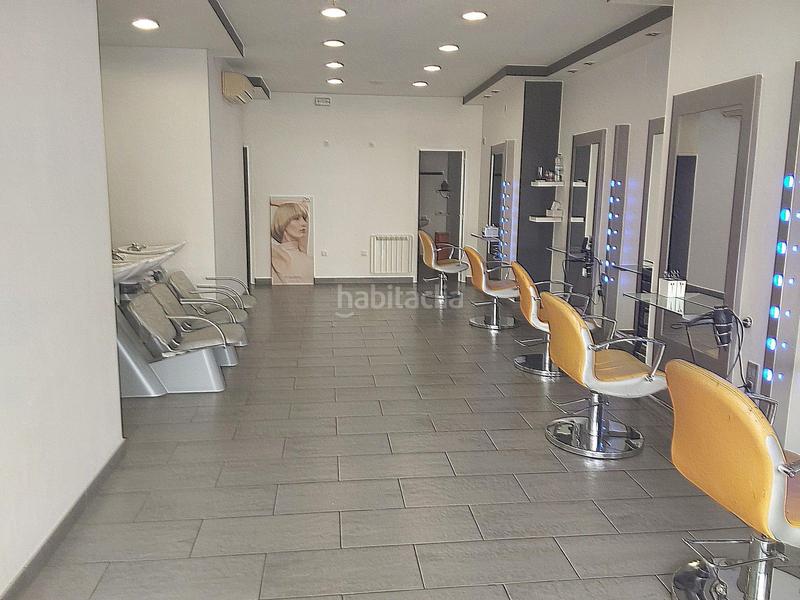 Foto 3764dde5-c757-4601-84a9-b67b2a9442d9. Local commercial avec chauffage dans Zona Industrial Barberà del Vallès