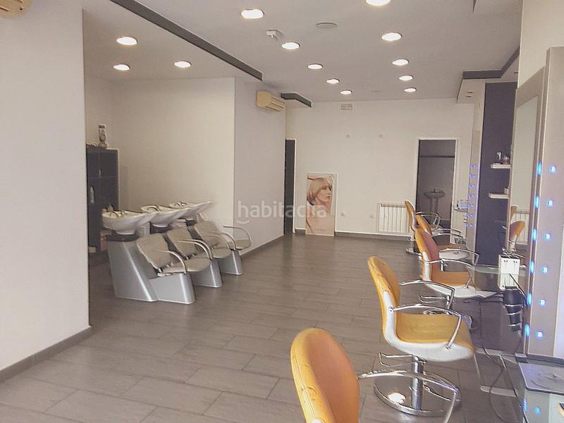 Foto 6d683410-b044-42a4-87c4-af92bf8466e0. Local commercial avec chauffage dans Zona Industrial Barberà del Vallès