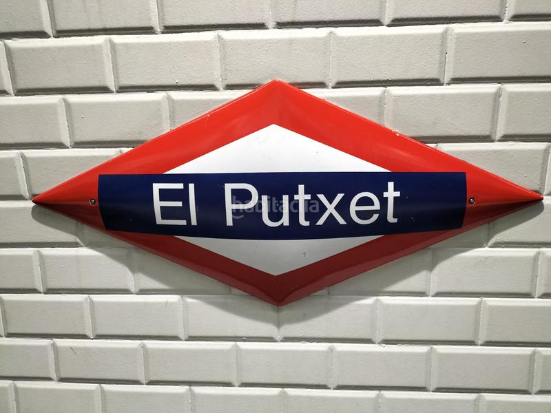 Foto 976f2e7d-b156-4a0e-9f01-2c6801f5a1d7. Pas-de-porte local commercial dans Sant Gervasi - Bonanova Barcelona