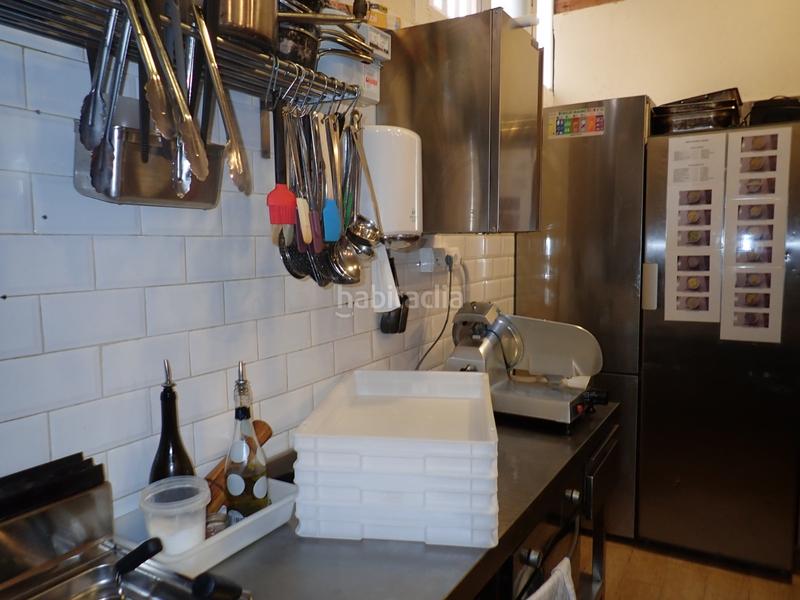 Foto 15e4c57e-1eb6-4a69-8b08-e5546a166ab9. Traspàs local comercial amb calefacció a Centre Castelldefels