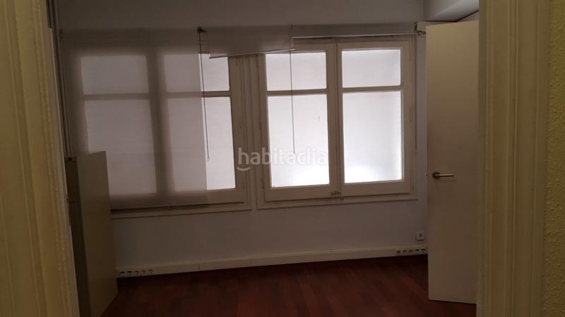 Foto 1a8e7529-1119-47c6-b4f3-026347677604. Büro mit heizung in Dreta de l´Eixample Barcelona
