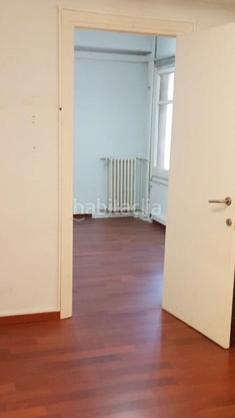 Foto 4e117327-3d9f-4627-8428-36e0f200170b. Büro mit heizung in Dreta de l´Eixample Barcelona