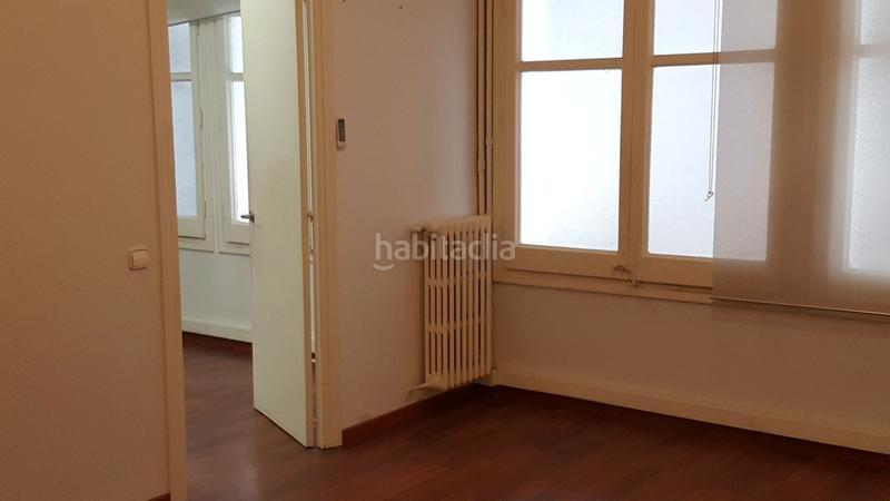 Foto a99342b7-feb4-4eb1-9921-18e3c0f17795. Büro mit heizung in Dreta de l´Eixample Barcelona