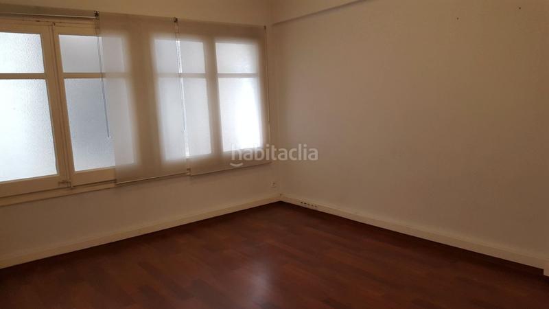 Foto d5510c54-8056-4a9c-bc68-2379aa3ac32c. Büro mit heizung in Dreta de l´Eixample Barcelona