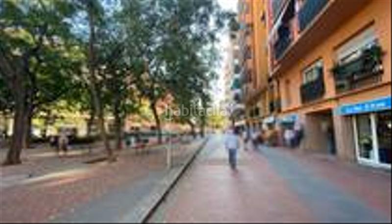 Foto 314018a1-79ae-446e-a7b4-dc67e2b2b32e. Traspaso local comercial traspaso despacho de pan obrador en Barcelona