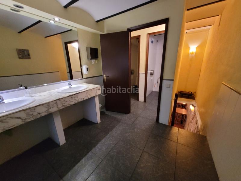 Foto 9b7ec63d-73e8-4531-936f-afec9e6ad9e5. Pas-de-porte local commercial avec chauffage dans Dreta de l´Eixample Barcelona