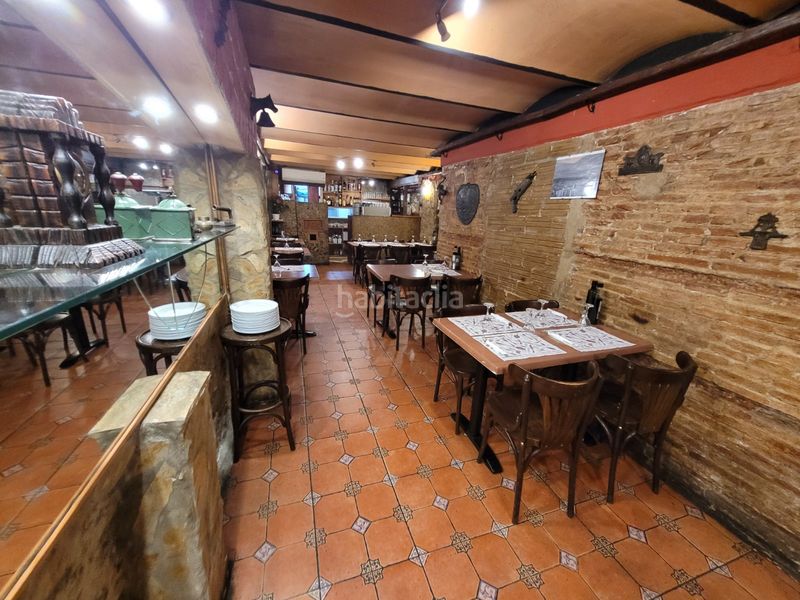 Foto a996ecfd-eb2a-4079-8d99-bb5905c81d0d. Traspaso local comercial traspasa restaurante sagrada familia, en Barcelona