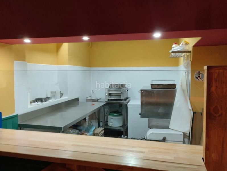 Foto 52d795c5-a2d9-4b18-9d2b-396bedc18d26. Traspaso local comercial traspaso restaurante pizzería en Castelldefels