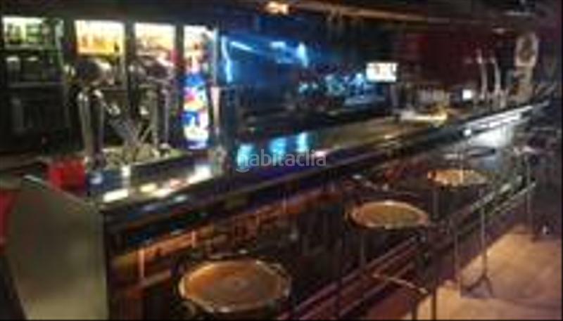 Foto ad99f777-7ac1-4e3d-9bc3-b0caece803f0. Traspaso local comercial traspaso cervecería en Centre Granollers