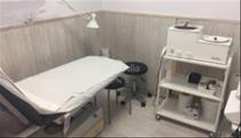 Foto 6a077701-d4a8-490f-80ee-2287b537a3b2. Traspàs local comercial amb calefacció a Centre-Cordelles Cerdanyola del Vallès