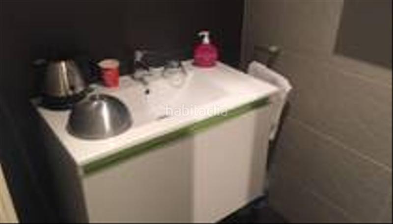 Foto 3175adf7-0cd8-4bef-b772-3fa5329da3a1. Traspaso local comercial traspaso centro de estética en Cerdanyola del Vallès