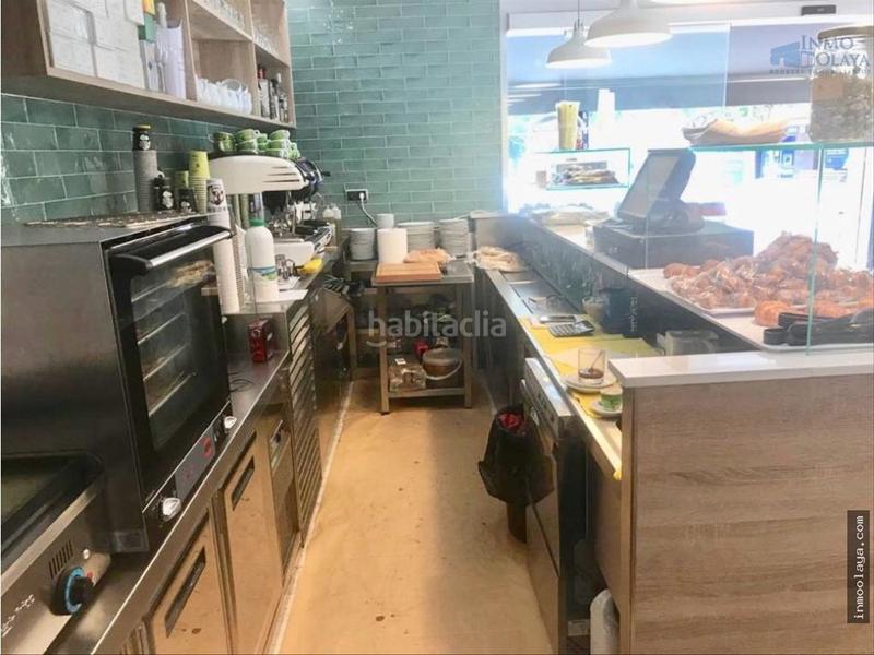 Foto cd21a0ed-17ac-4f45-8ee5-ca5d8748af9d. Traspaso local comercial cafetería churrería c2 en Sant Joan Despí