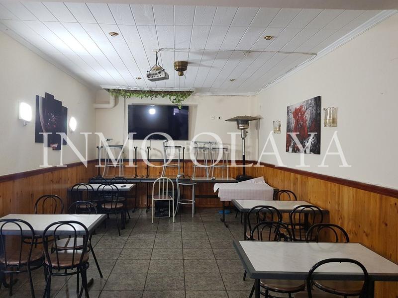 Foto cc9512f1-34e1-460d-a62e-be4f1325b841. Traspaso local comercial restaurante c3 en Centre Badalona