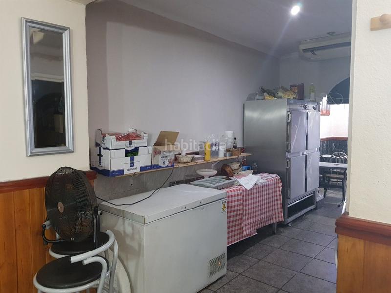 Foto fa729b0a-e82c-4ac5-8f62-95fe2b1849f7. Traspaso local comercial restaurante c3 en Centre Badalona