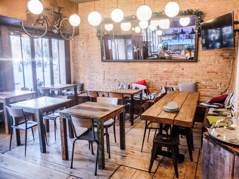 Foto f2c69d60-ad30-4a70-8b24-412f7c3f0906. Umzug geschäftsraum mit heizung in Dreta de l´Eixample Barcelona