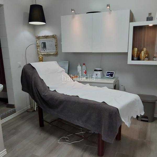 Foto 436d3b08-259b-4820-9903-b19db180e9c3. Trapasso locale commerciale con riscaldamento in Torre - Sana Terrassa