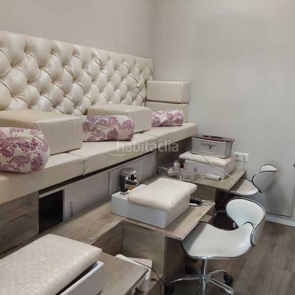 Foto 7a5d6589-ad1a-4693-8f25-0367bc79ce89. Trapasso locale commerciale con riscaldamento in Torre - Sana Terrassa