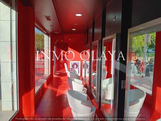 Transfer Business premise in Calella. Traspaso peluquería en calella