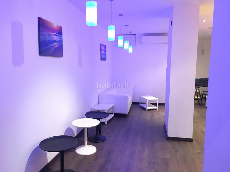 Foto b9cea1d5-2ad9-4634-86b7-75603c800713. Locale commerciale con riscaldamento in Raval Barcelona