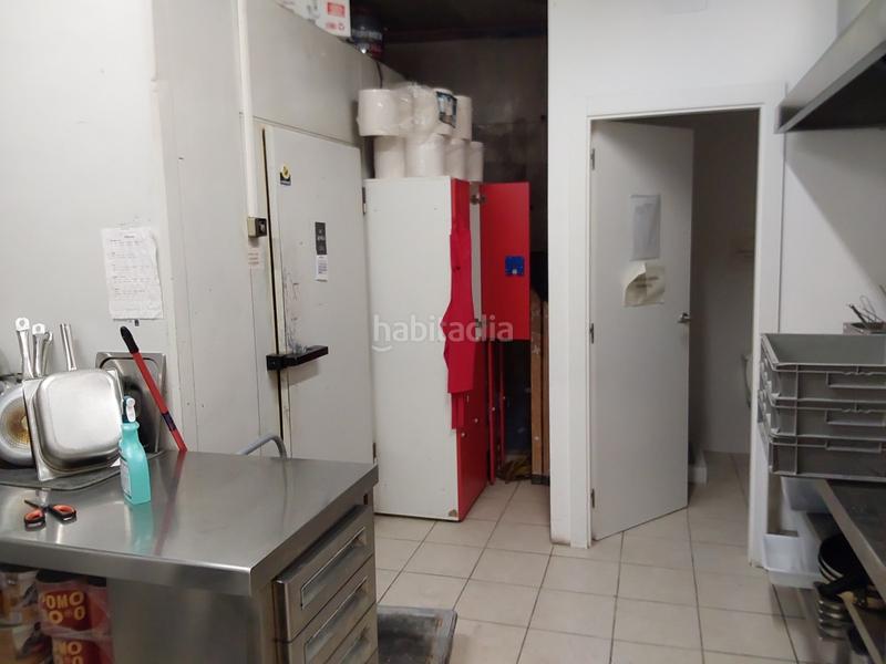 Foto 584e956d-23f5-4c1f-b319-752087f0892b. Traspaso local comercial traspaso de pizzeria take away en la garriga en Garriga (La)