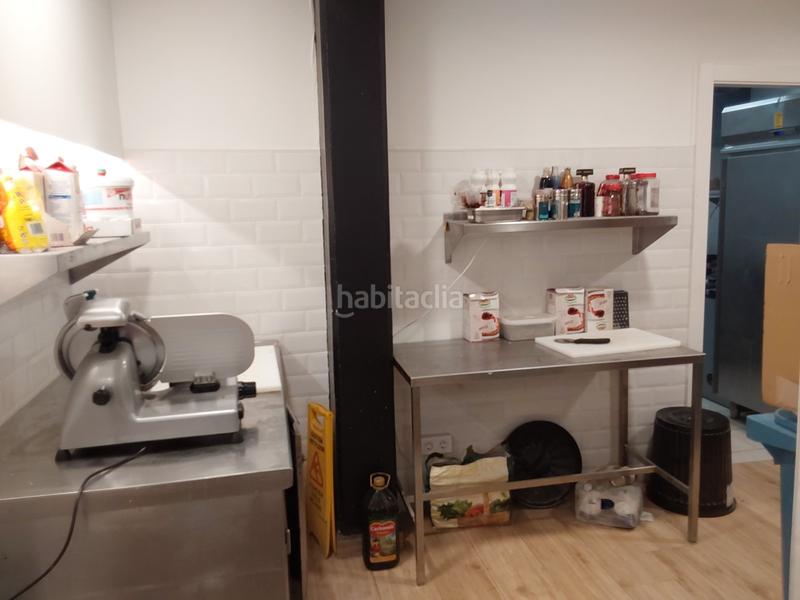 Foto ecf18d6c-4da9-42dc-9654-6d6cf4ce4783. Traspaso local comercial traspaso de pizzeria take away en la garriga en Garriga (La)