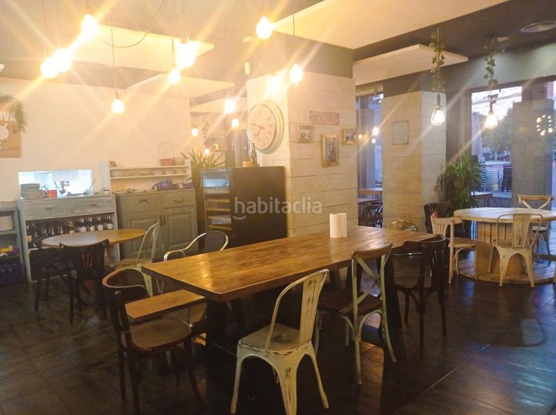 Foto 5cf4ca04-36b0-49fd-a4a1-dfc934cf4219. Pas-de-porte local commercial avec chauffage dans Barri del Centre Terrassa