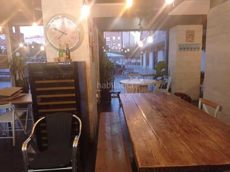 Foto a344ad62-216c-4eb9-a2aa-bb8042f6f7b6. Traspaso local comercial traspaso restaurante en Barri del Centre Terrassa