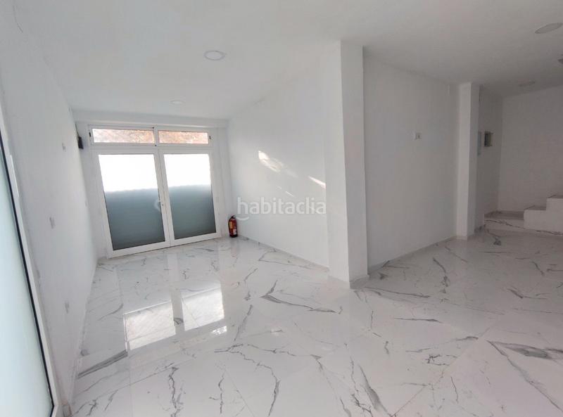 Foto 9f69ebec-fffc-45f9-9387-f41b7ae19910. Local commercial avec chauffage dans Gorg Badalona