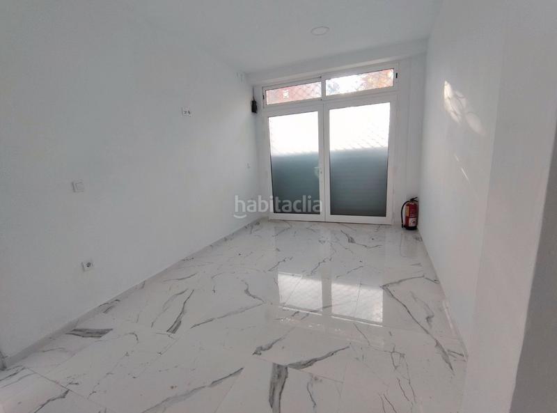 Foto cd35d694-cbf1-4005-aebe-34f5b072417d. Local commercial avec chauffage dans Gorg Badalona