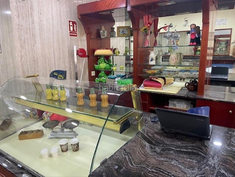 Foto e1c42bdd-8003-45eb-9861-792f8809c0c4. Traspàs local comercial amb calefacció a Sants Barcelona