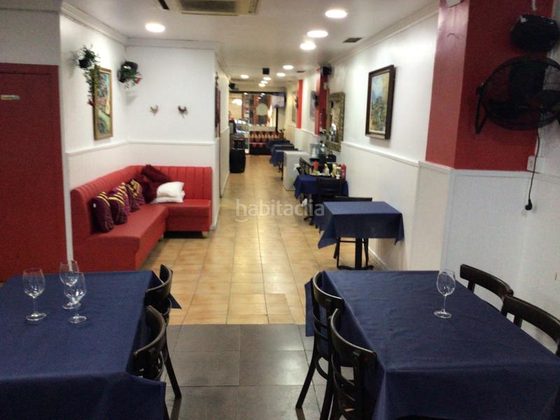 Foto 24c7bc0b-71d0-444a-86df-17b2cece1f4e. Traspaso local comercial traspaso restaurante c3 zona turística en Barcelona