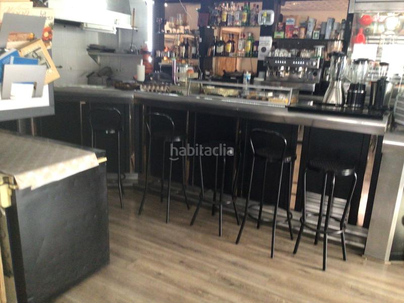 Foto ece96dfa-fef8-40cd-8241-bda40e509b77. Traspàs local comercial a Santa Eulàlia Hospitalet de Llobregat (L´)