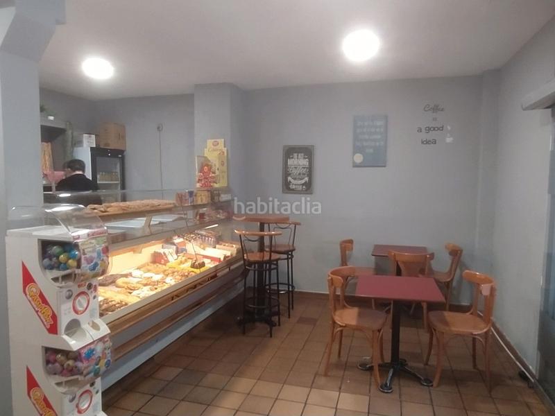 Foto 71ae9c27-5576-4459-ae31-e4aae6a84beb. Pas-de-porte local commercial avec chauffage dans Tres Torres Barcelona