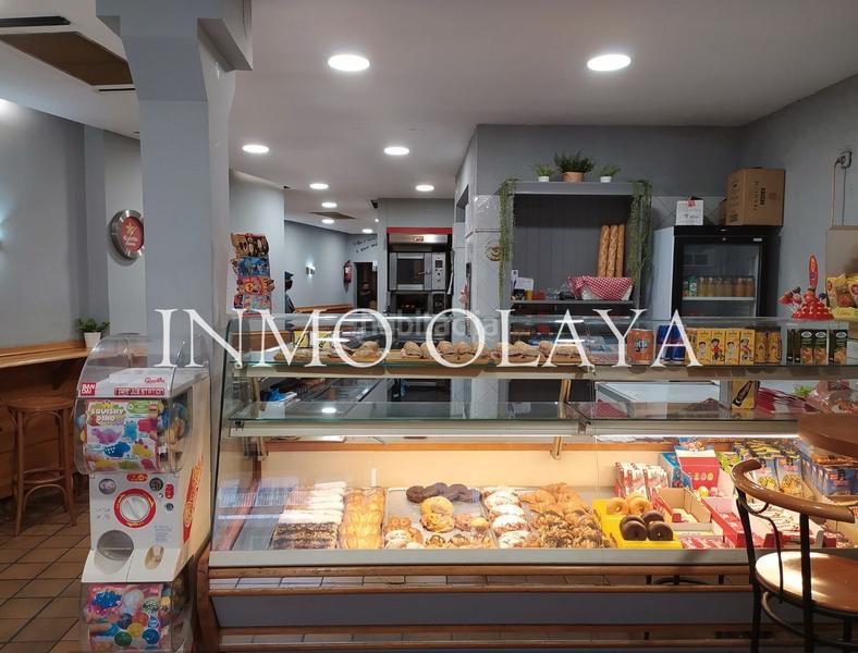 Foto 32d063b5-0180-46ff-ae44-b7042ba80497. Traspaso local comercial traspaso panadería-degustación en Barcelona