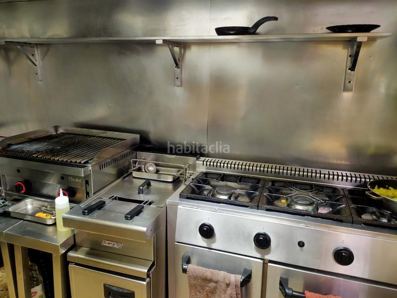 Foto 8ae2ef02-907d-4b8e-a734-096a5cb78216. Transfer business premise with heating in Centre Santa Coloma de Gramenet