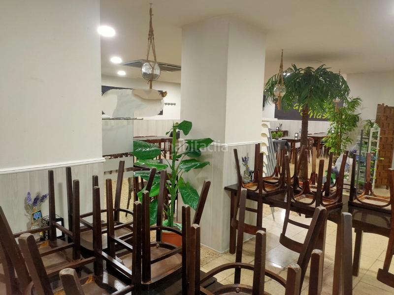 Foto 18c0a3e8-75c2-4fa5-b01b-4b4d49b7bc7b. Traspaso local comercial traspaso restaurante en Centre Santa Coloma de Gramenet