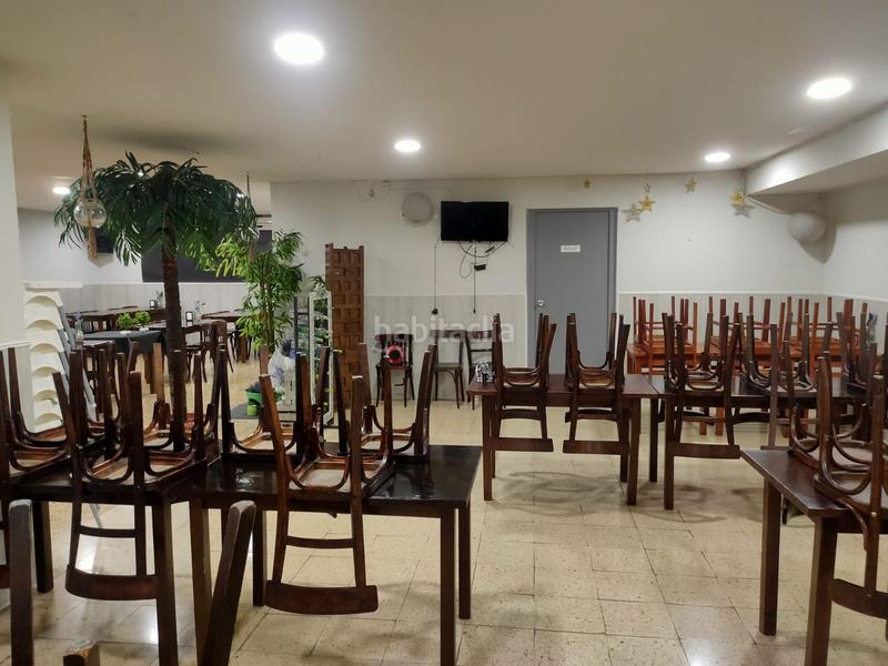 Foto 3788ed41-3305-4c54-a011-31f99e7d72bc. Traspaso local comercial traspaso restaurante en Centre Santa Coloma de Gramenet