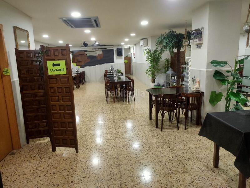 Foto 1004c0f6-bc71-4bd4-8cfa-8c4b842105a7. Trapasso locale commerciale con riscaldamento in Centre Santa Coloma de Gramenet