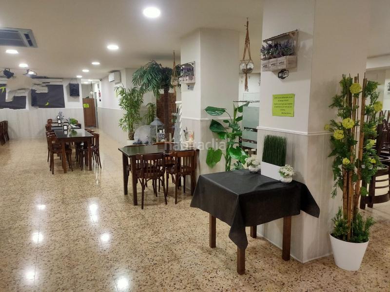 Foto 632c8cb7-f900-4edf-ad67-d8fe6f24d44a. Trapasso locale commerciale con riscaldamento in Centre Santa Coloma de Gramenet