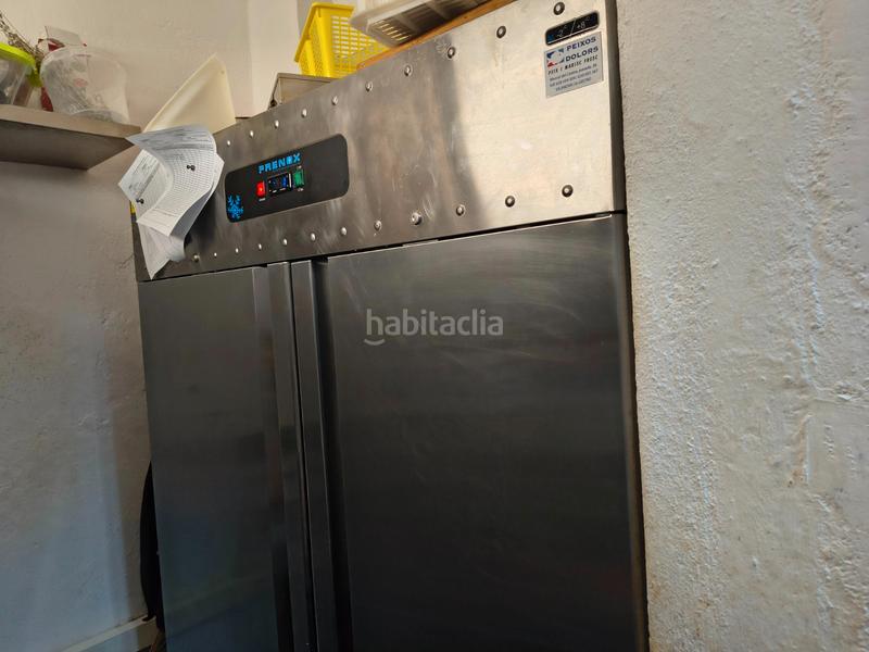 Foto 707d303a-636a-486b-adb0-76c5a8bfcd6c. Pas-de-porte local commercial avec chauffage dans Centrevila Vilanova i la Geltrú