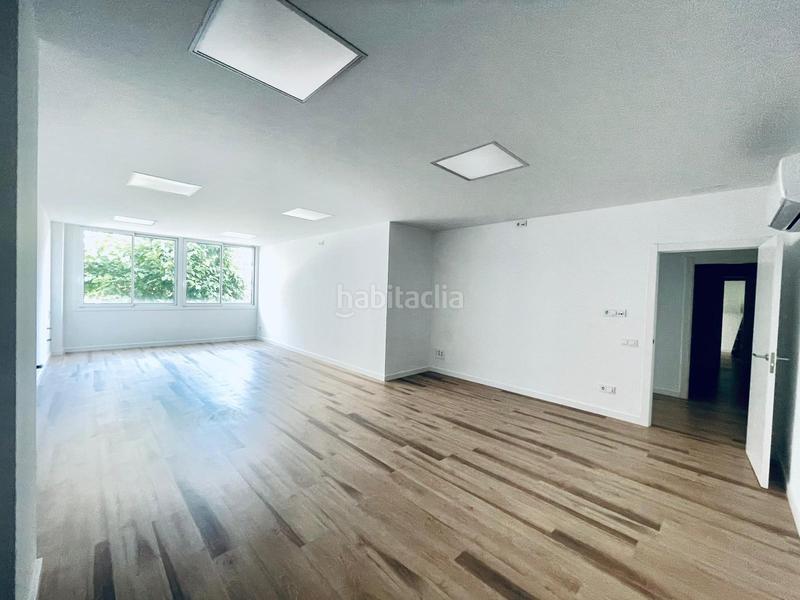 Foto 947836dd-bc8a-486b-a740-0834f07b3a4f. Bureau dans Sant Ramon - Maternitat Barcelona